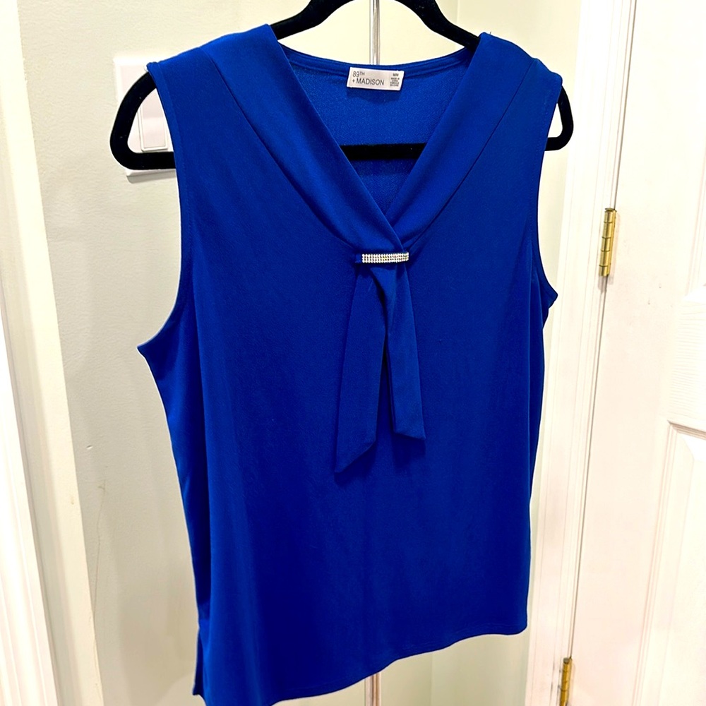Beautiful blue diamond shirt - brand new never worn